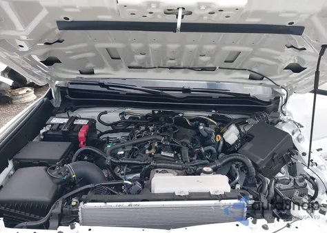 2025 Toyota Tacoma Sr5 4Wd z USA, uszkodzony, nr VIN 3TMLB5JN4SM128398